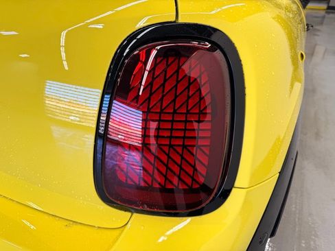 New 2026 MINI Cooper S image 5