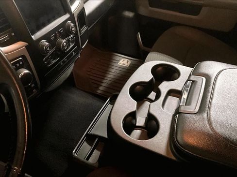 Used 2020 RAM 1500 Classic Warlock image 17