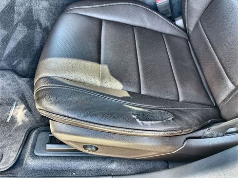 Used 2020 Mercedes-Benz GLE 350 image 25