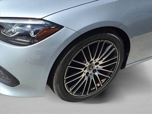 Used 2022 Mercedes-Benz C 300 4MATIC Sedan image 14