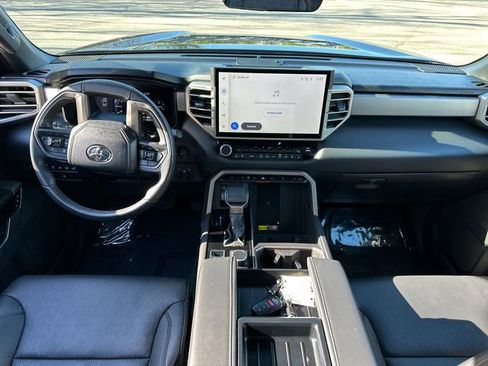 Used 2025 Toyota Tundra Limited w/ Power Package AWD/4WD image 22
