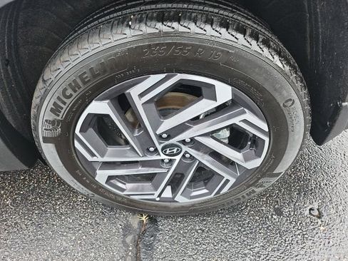 Used 2025 Hyundai Tucson Limited AWD/4WD image 26