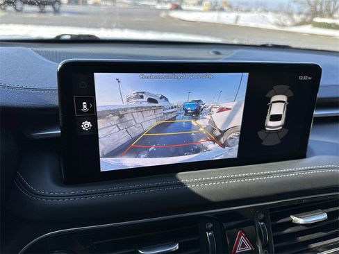 Used 2022 Genesis G70 2.0T w/ Prestige Package image 9