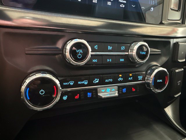 Used 2024 Ford F150 Lariat AWD/4WD image 23