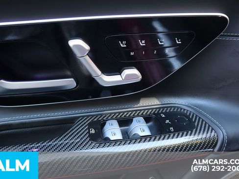 Used 2022 Mercedes-Benz SL 63 AMG 4MATIC image 23