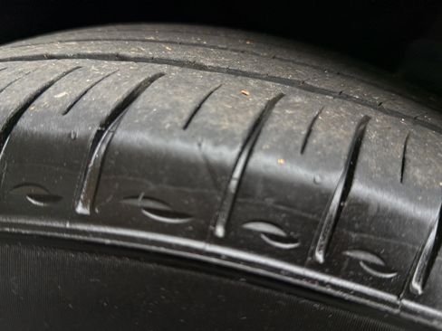 Used 2018 Cadillac XT5 Luxury w/ LPO, Wheel Lock Package image 46