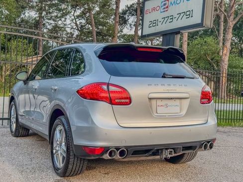 Used 2014 Porsche Cayenne Diesel AWD/4WD image 5