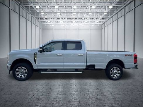 Certified 2026 Ford F350 Lariat w/ Lariat Premium Package AWD/4WD image 3