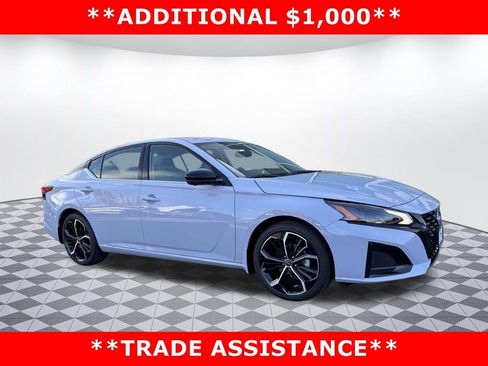 New 2026 Nissan Altima 2.5 SR FWD image 1