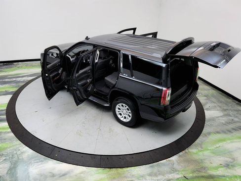 Used 2020 GMC Yukon SLE RWD image 36