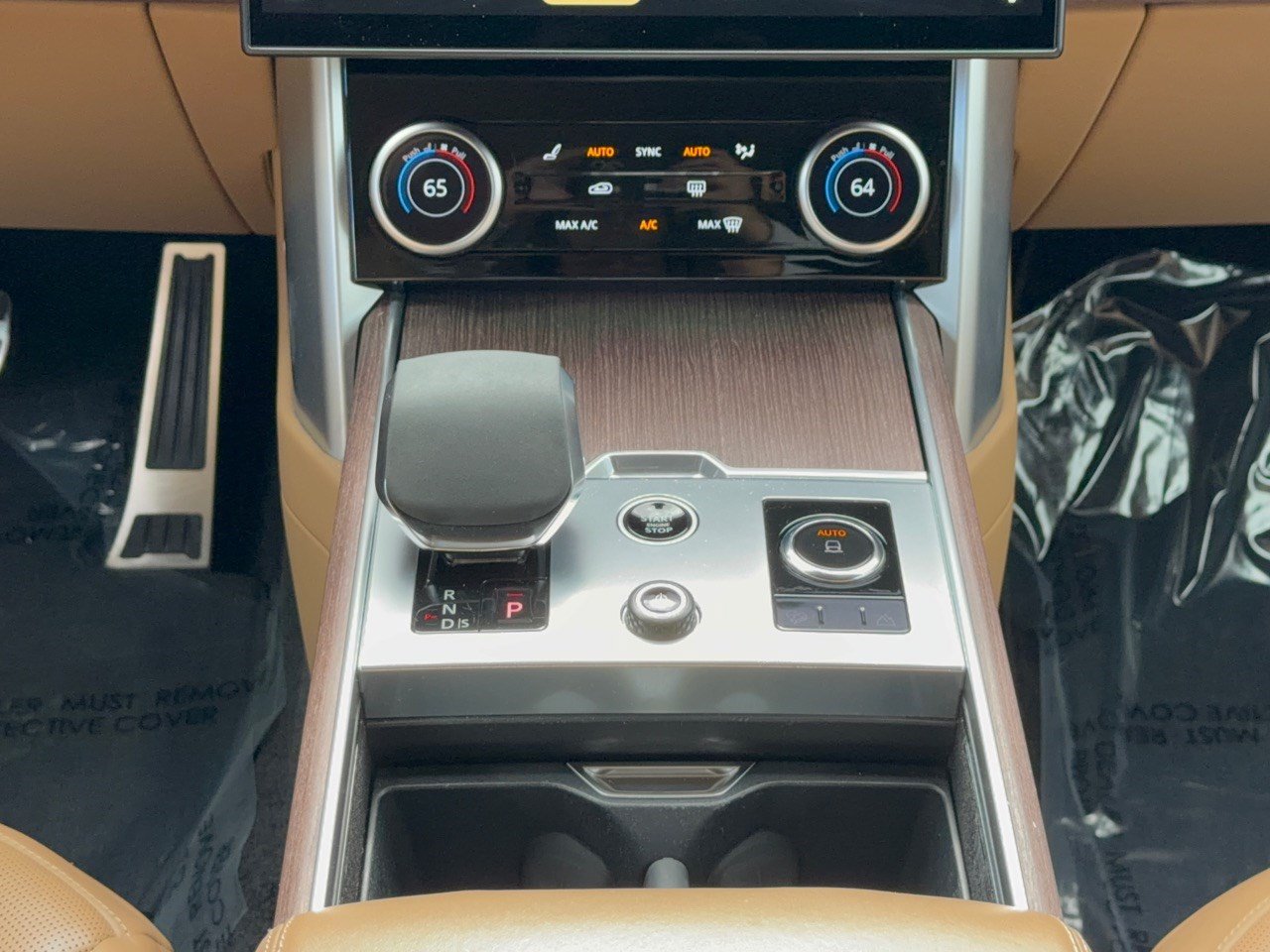 Used 2023 Land Rover Range Rover SE AWD/4WD image 22