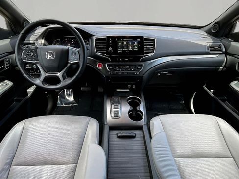 Used 2023 Honda Passport EX-L image 7