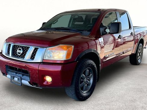 Used 2014 Nissan Titan PRO-4X AWD/4WD image 13
