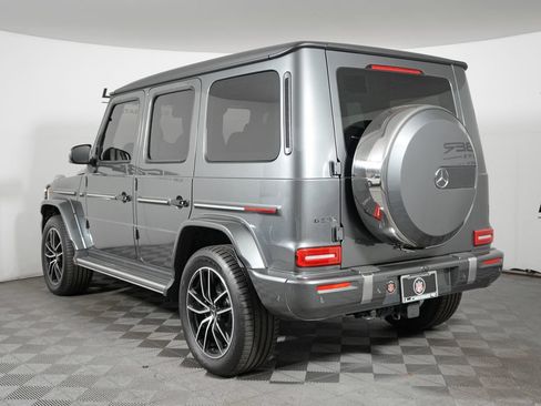 Used 2025 Mercedes-Benz G 550 image 3