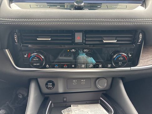 New 2026 Nissan Rogue Platinum w/ Platinum Premium Package AWD/4WD image 13