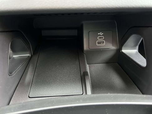 New 2025 Ford Ranger XLT w/ Equipment Group 301A High image 19