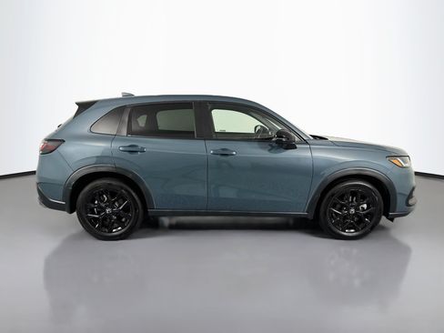 Used 2024 Honda HR-V Sport image 4