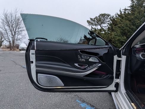 Used 2017 Mercedes-Benz S 63 AMG 4MATIC Coupe w/ Driver Assistance Package image 10