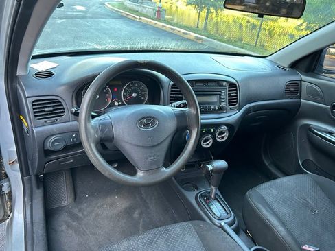 Used 2007 Hyundai Accent GS FWD image 12