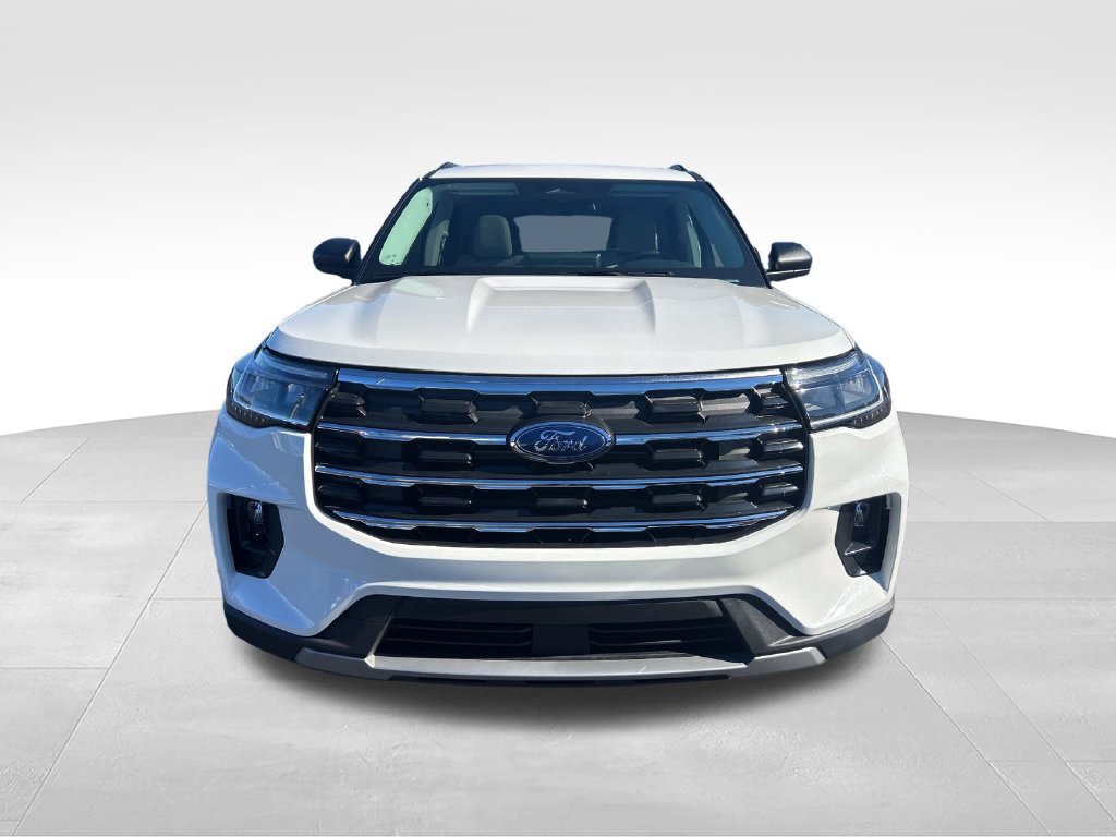 New 2026 Ford Explorer Active w/ Active Comfort Package AWD/4WD image 8