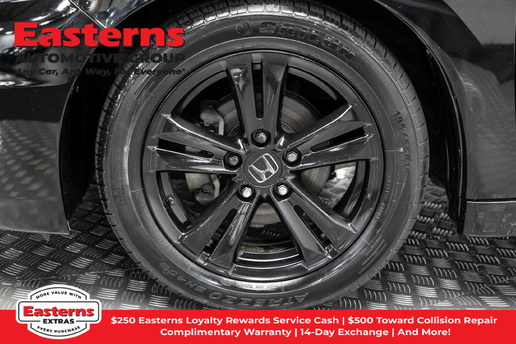 Used 2015 Honda CR-Z EX image 31