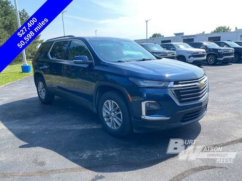 Used 2023 Chevrolet Traverse LT FWD image 11