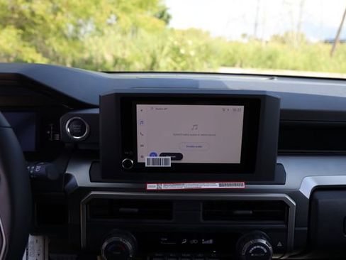 New 2026 Toyota 4Runner SR5 AWD/4WD image 19