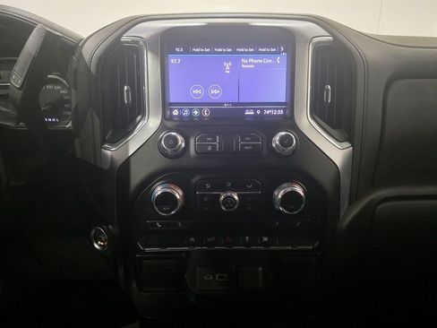 Used 2021 GMC Sierra 1500 Elevation w/ LPO, Elevation Black Package image 12