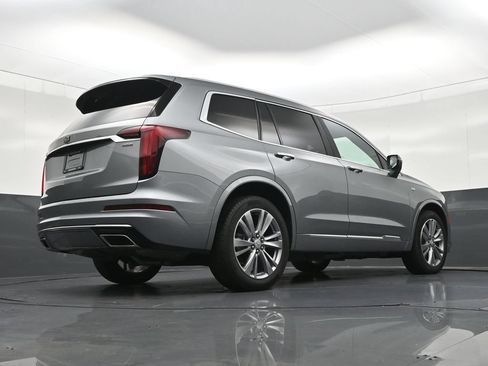 Used 2024 Cadillac XT6 Premium Luxury FWD image 28