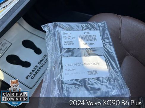 Used 2024 Volvo XC90 B6 Plus AWD/4WD image 33