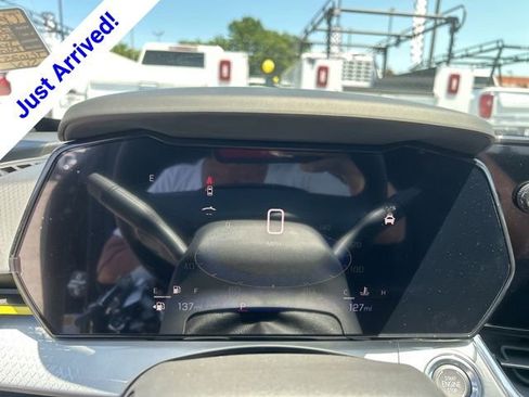New 2026 Chevrolet Trax LT w/ Driver Confidence Package FWD image 19