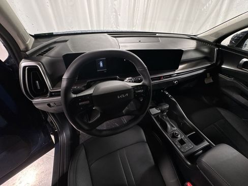 New 2026 Kia Sorento S image 15