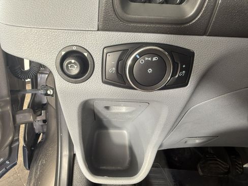 Used 2019 Ford Transit 350 XL RWD image 21