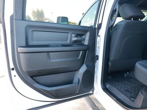 New 2026 RAM 3500 Tradesman AWD/4WD image 33