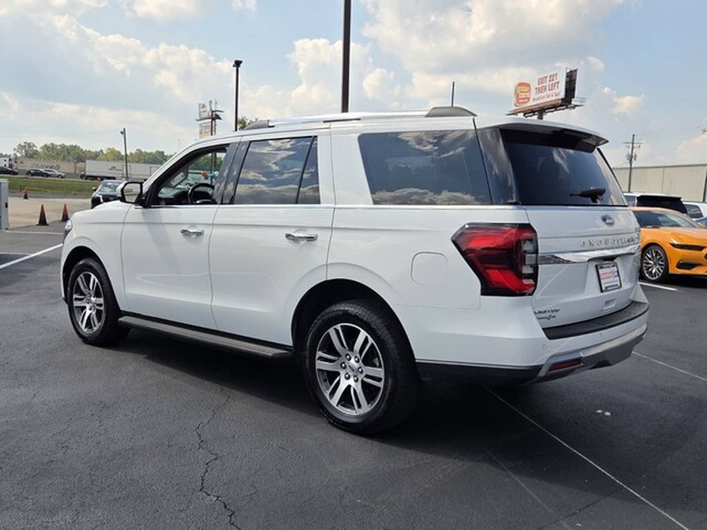 Used 2024 Ford Expedition Limited RWD image 8