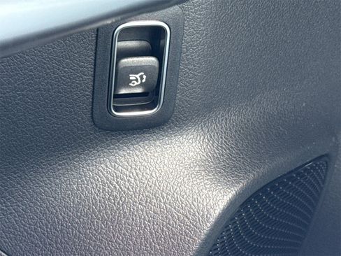 New 2026 Mercedes-Benz GLA 250 image 18