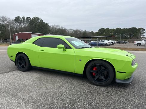 Used 2019 Dodge Challenger R/T Scat Pack w/ Driver Convenience Group image 9