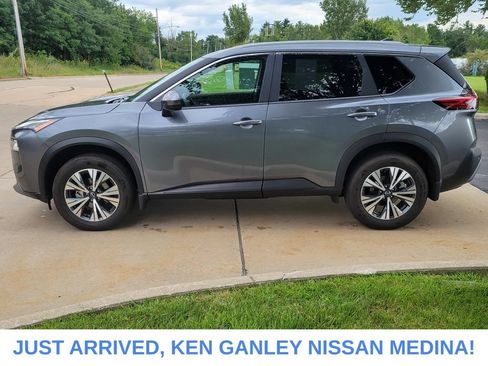 Certified 2023 Nissan Rogue SV w/ SV Premium B Package AWD/4WD image 6