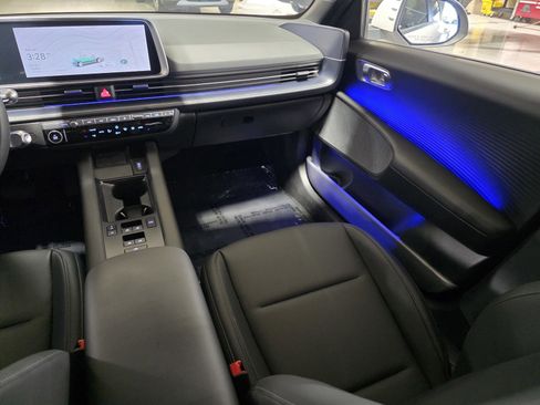 Certified 2025 Hyundai Ioniq 6 SEL image 17