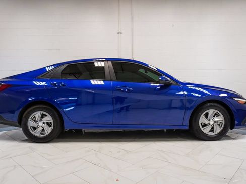 Used 2024 Hyundai Elantra SE FWD image 34
