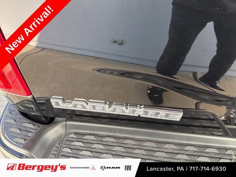 Used 2022 RAM 2500 Laramie AWD/4WD image 1