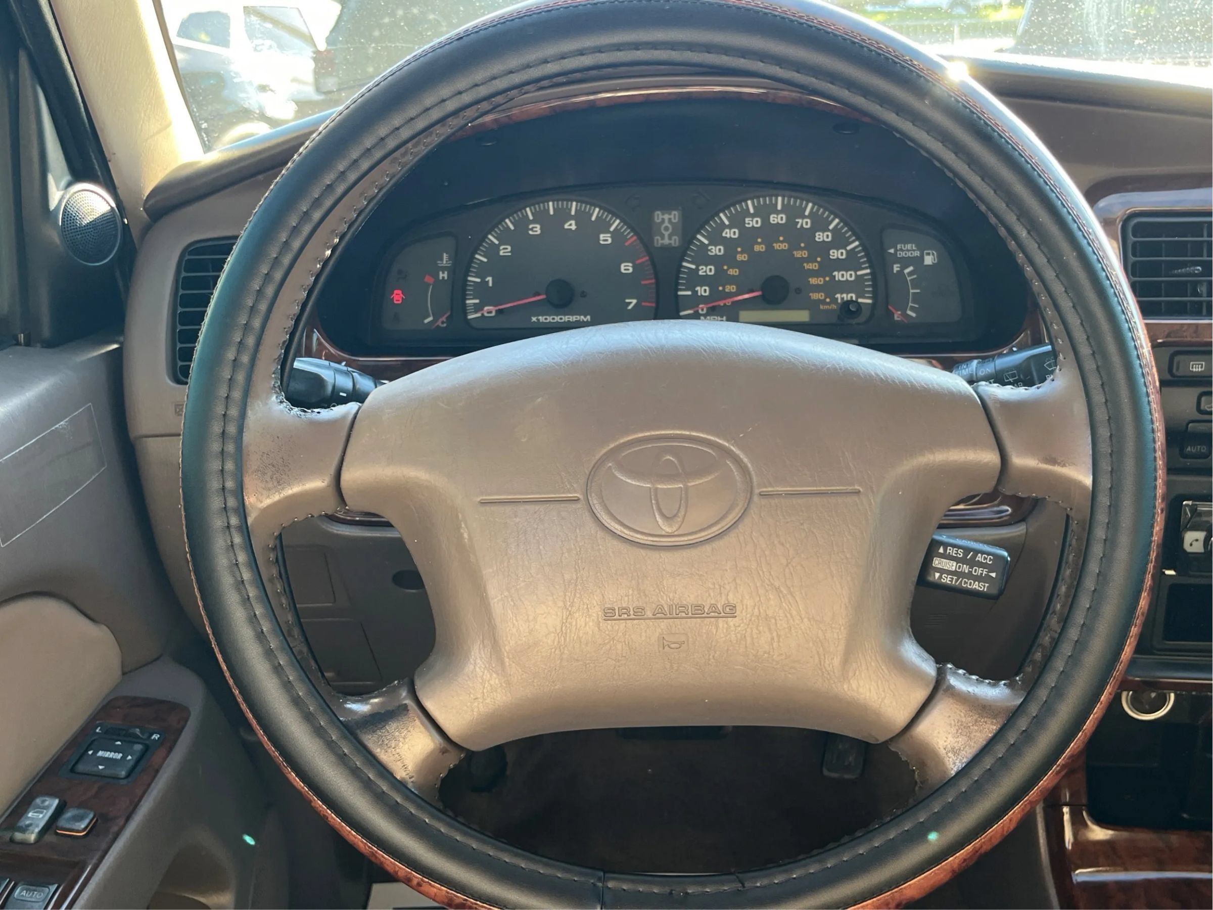 Used 2000 Toyota 4Runner Limited AWD/4WD image 17
