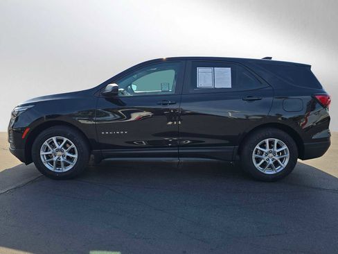 Used 2024 Chevrolet Equinox LS w/ LS Convenience Package image 6
