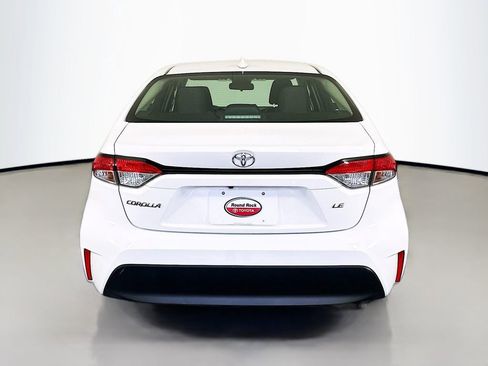 Certified 2024 Toyota Corolla LE image 6