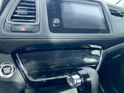 Used 2022 Honda HR-V EX image 24