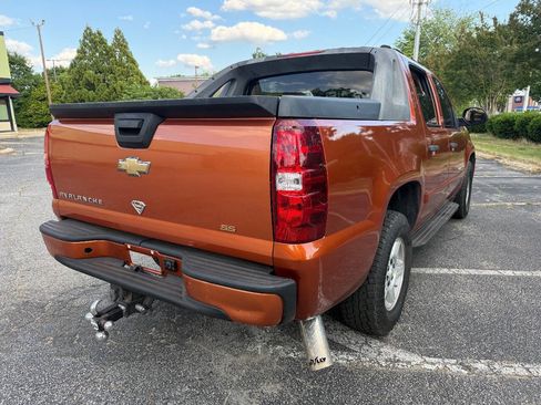 Used 2007 Chevrolet Avalanche LS RWD image 4