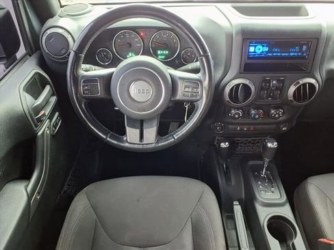 Used 2016 Jeep Wrangler Unlimited Sport w/ Power Convenience Group image 4