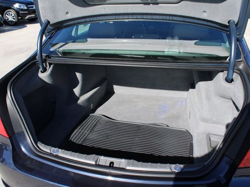 Used 2012 BMW 740i image 31