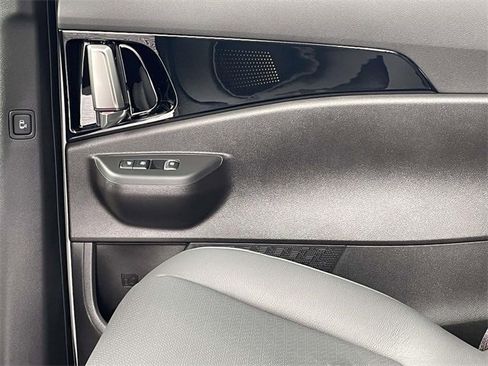 New 2026 Kia Carnival SX Prestige image 21