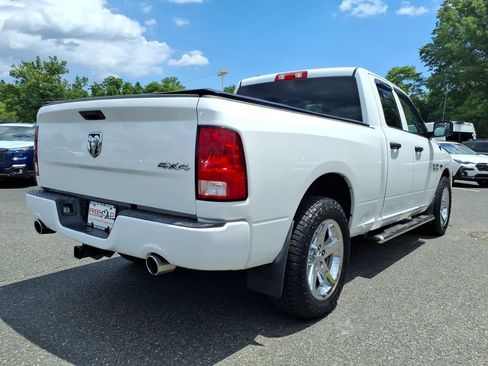 Used 2017 RAM 1500 Express AWD/4WD image 18